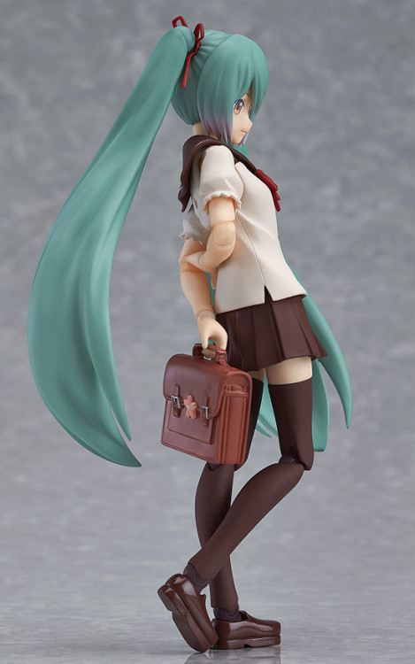 ohnoraptors:figma 初音ミク セーラー服ver.