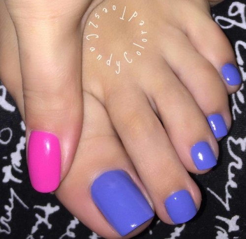 crazysexytoes: Some of the hottest pictures of the sexiest feet on the internet.