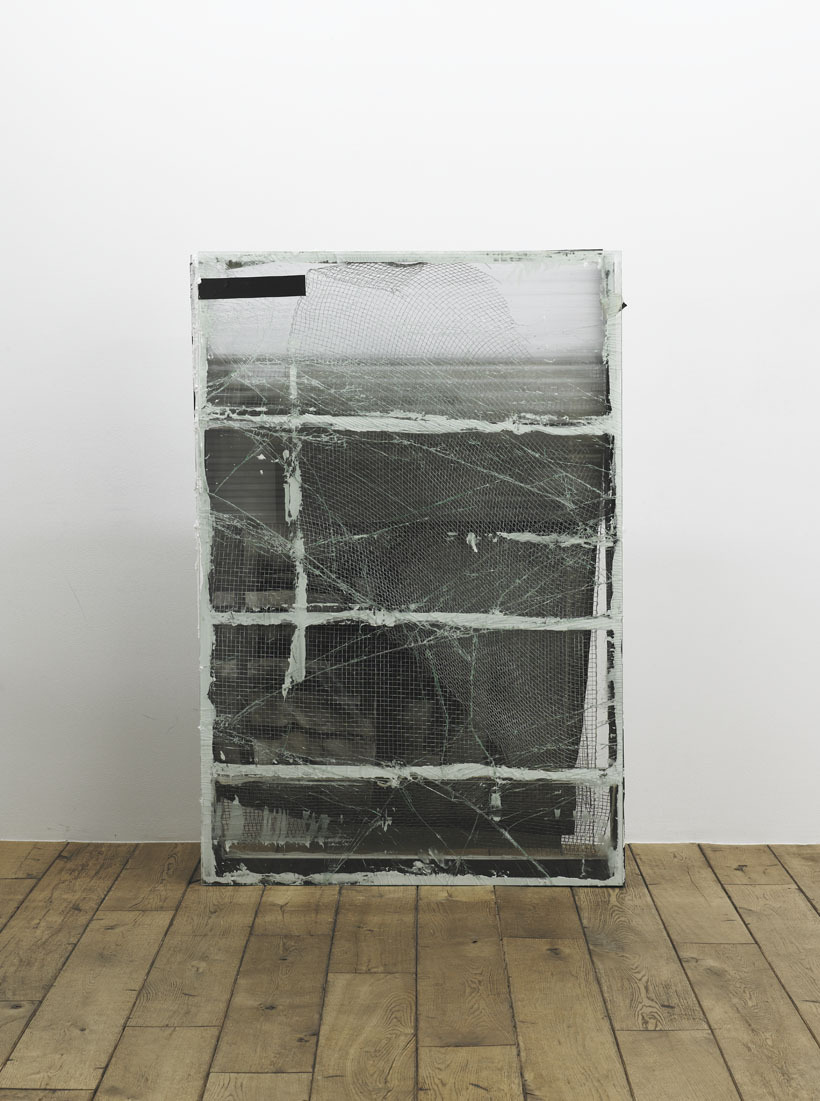 likeafieldmouse:  Oscar Tuazon - Unmapping, Unmaking, Unmeaning (2010) 