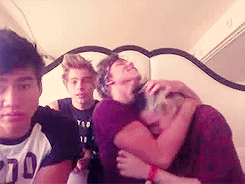 cocopopsirwin:  whenever i feel down i just rewatch this twitcam 