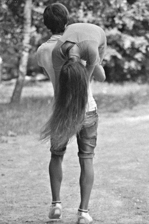 deargannav:  b&amp;w blog