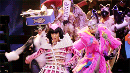 upinvegas: “If you haven’t been a tour with me, you’ll never wanna leave!”