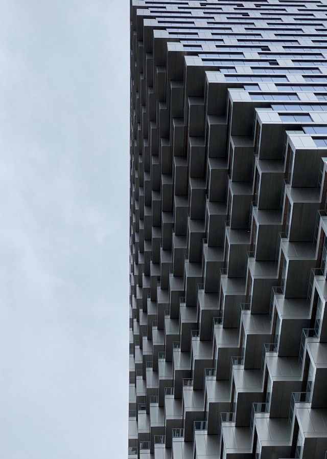 thefuture-tomorrow:colink-photos:Vancouver HouseVancouver House in Vancouver, B.C.
