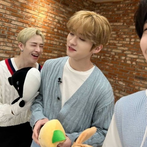 Jeongho Layouts