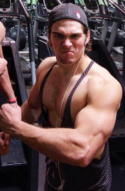 zacefronsbf:Dylan Sprayberry + flexing