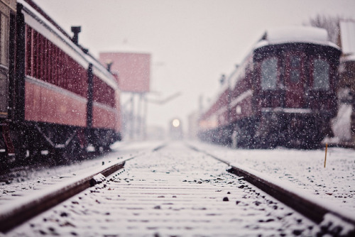 cloudedcamera-:Arrival by Thuyhn on Flickr.