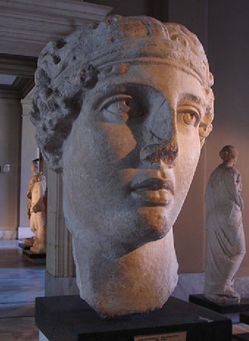 hismarmorealcalm:Istanbul Museo archeologio Saffo Copia romana da orig ellenist da Smirne