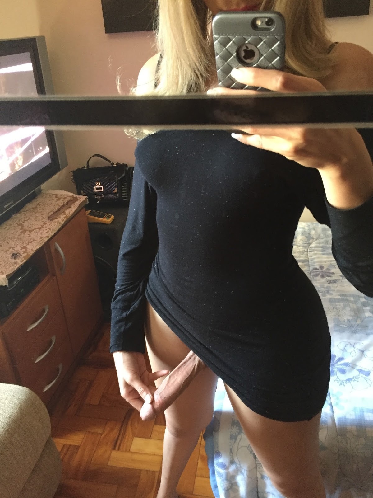 TSheTummyStixs