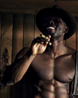 pariztexas:Trevante Rhodes in Westworld (2016)