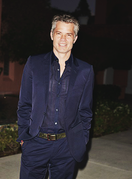 nyggmas:➴ Timothy Olyphant attends the 2017 Chris Evert/Raymond James Pro-Celebrity Gala and the Pro
