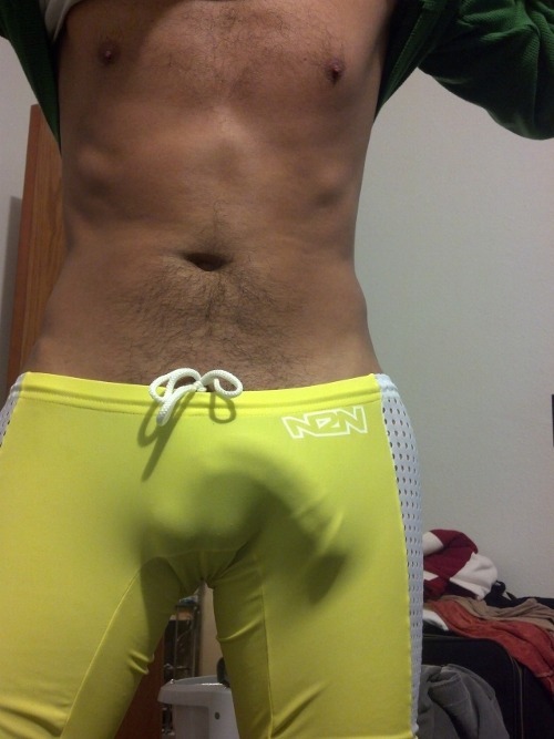 freeballing-and-more:  http://www.forttroff.com?tap_a=5309-626e47&amp;tap_s=50360-8c87e3+