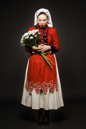  borders / granice - photo exhibition by Piotr Bondarczyk & Piotr Sikora Polish traditional costumes presented by people of different nationalities! 