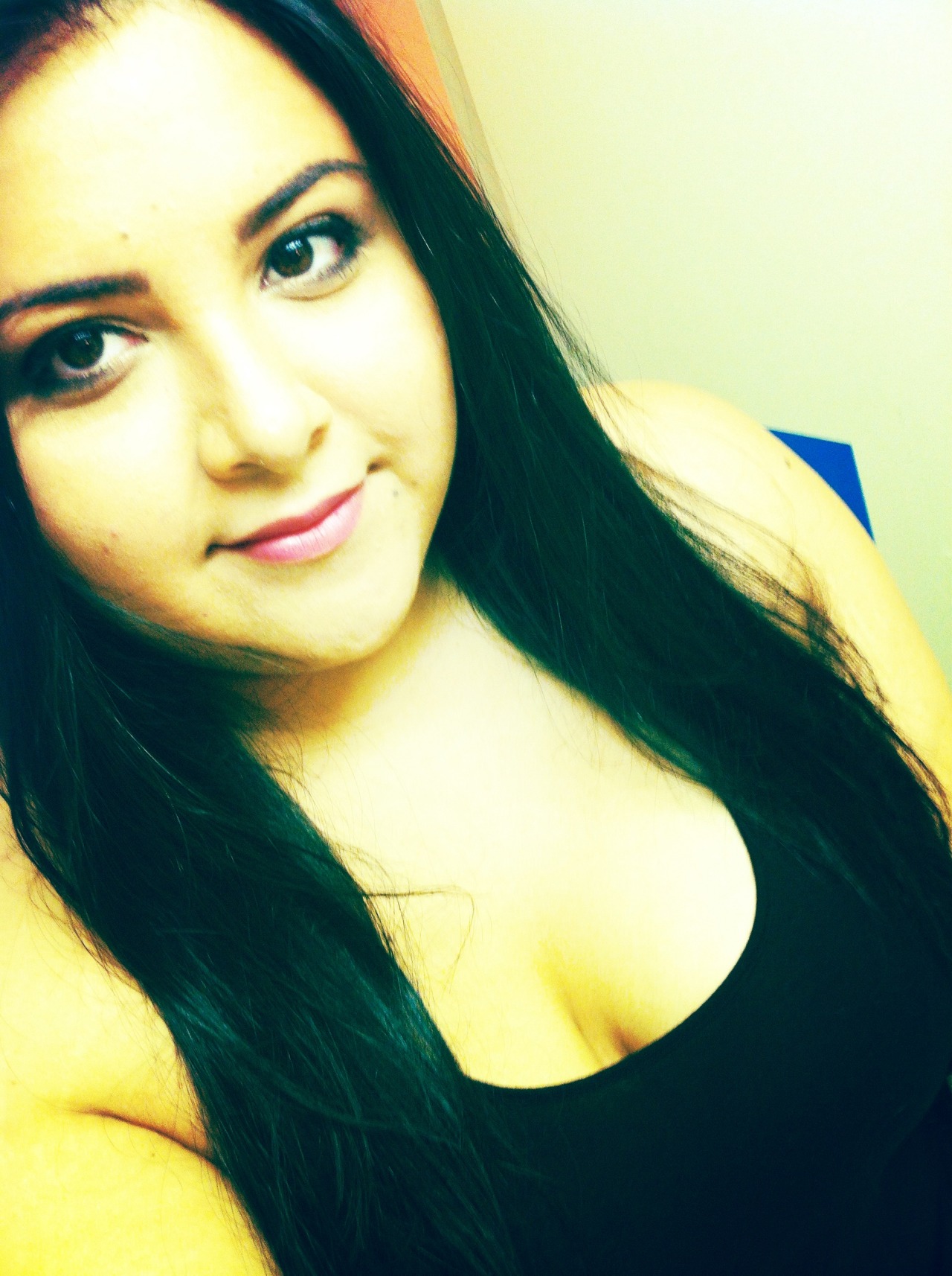 fuckyeahchubbygirls:  Love yourself &lt;3 We are all so beautiful.   Very Pretty