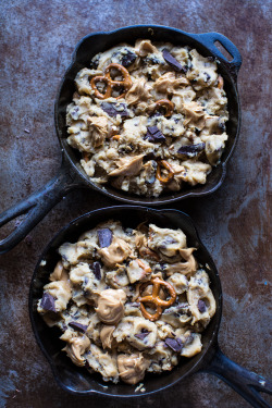 sweetoothgirl: Secret Ingredient Peanut Butter Stuffed Chocolate Chip Skillet Cookie 