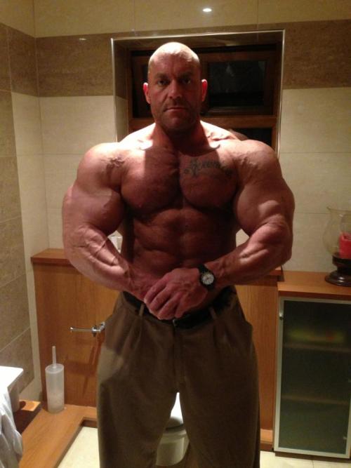 myfavoritemusclemen: Martin Kjellstrom