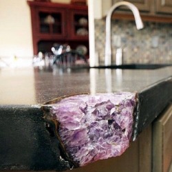 mineraliety:  Amethyst kitchen counter corner done by Infistone ///////  #whyilovemineralswww.infistone.com/Gallerywww.mineraliety.com