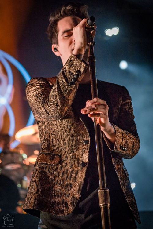 panicatourdisco:Panic! in St. Louis - April 5, 2017More photos and credit to Idea Machine Production