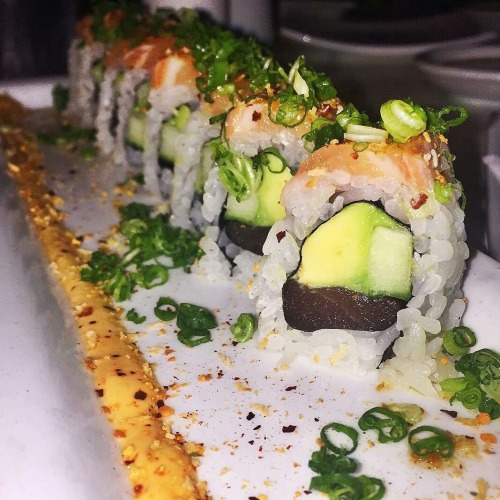 idreamofsushi: Photo by @_foodsbeforedudes on Instagram.