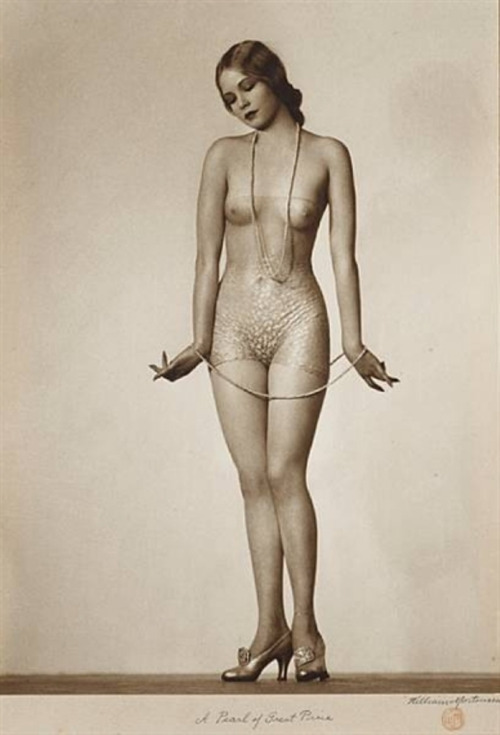 dardant-universe:William Mortensen
