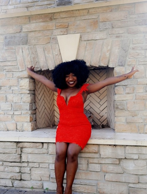 aggienes:The brightest red on my brown skin