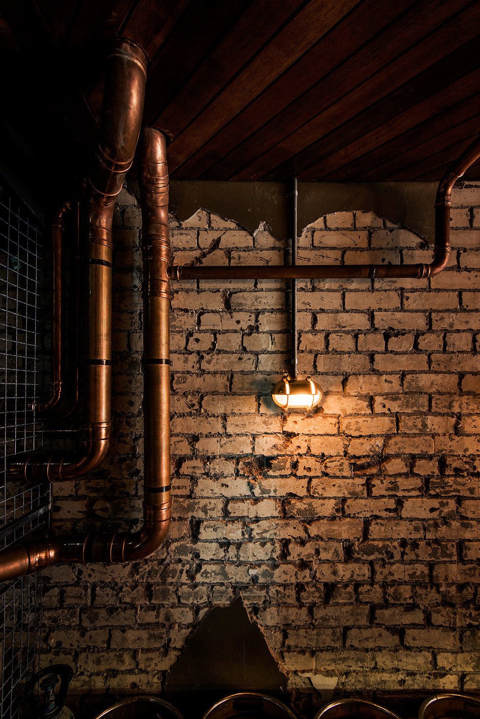 steampunktendencies: Donny’s bar, Sydney, Australia 