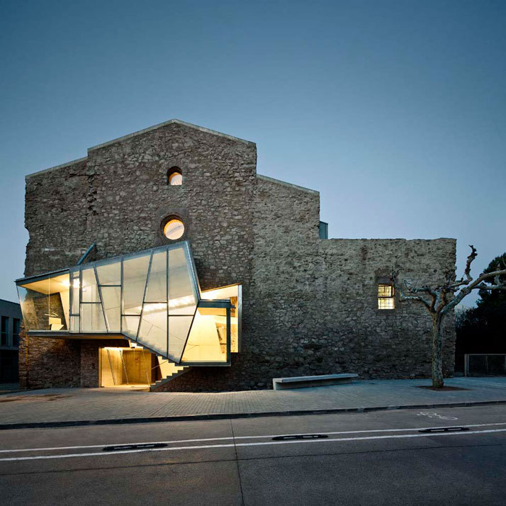 innovativ:  The Sant Francesc convent, located in the small Catalan town of Santpedor,