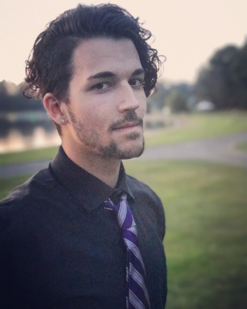 zackisontumblr:natural curls