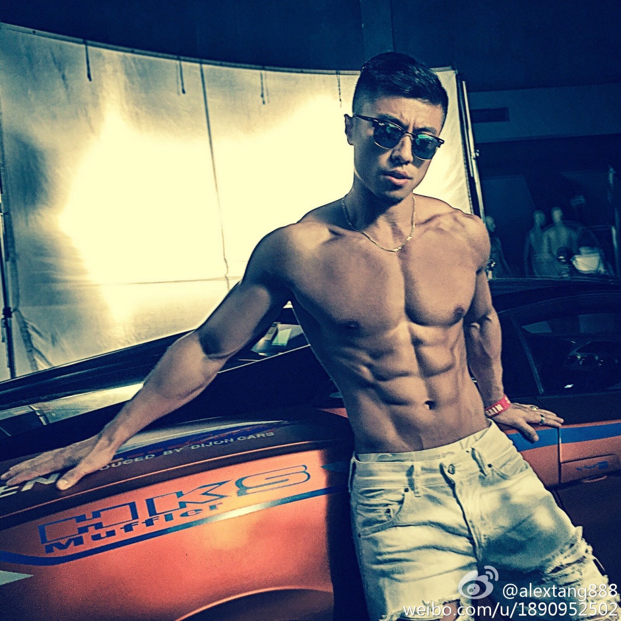 vernonlqchan:  Chinese fucking hot trainer Alex Tang!