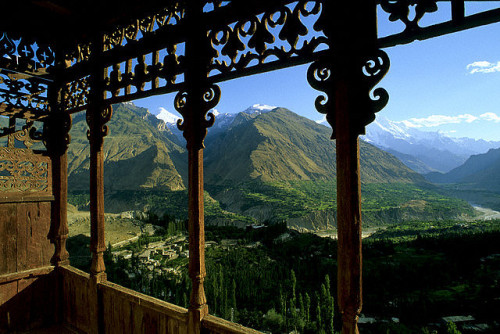 toexploretheworld:  Baltit, Pakistan (by toufeeque) 