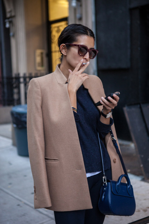 cozm:  Jessica photographed by William Yan    let me have cougar