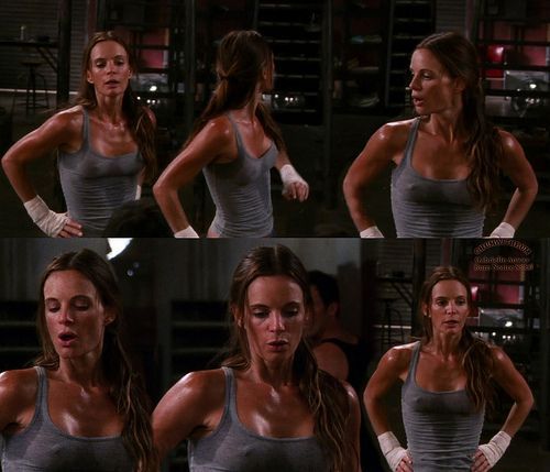 sexy-pokies:  Sexy pokies 