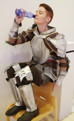 rafalefari:  obviously posting the most relevant photos of my krem cosplay first.. proper ones coming when i manage to edit them.  I thought that was a glitch.