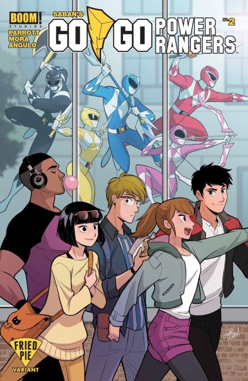 azarath-evo:  Gwenpool artist,   Gurihiru,  doing a variant cover for Go Go Power Rangers #2