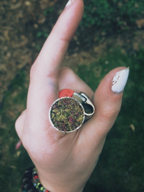 ounceofanna:  This bud tho