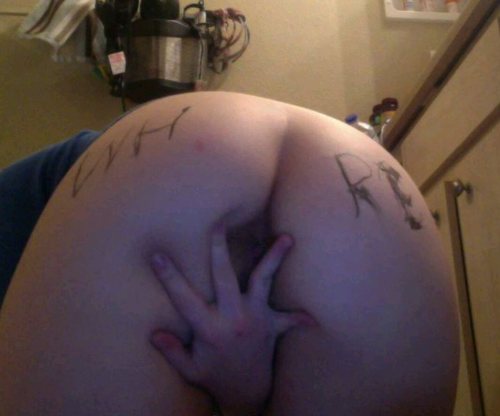 Porn photo feminist-piss-slut:  coxy2662 I tried lol.