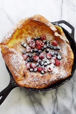 foodffs:  Perfect Dutch Baby PancakeFollow for recipesIs this how you roll?