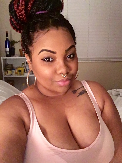 arnoldpalmerinabklynfridge:  thebbwnextdoor:  So I got braiiiddssss😊😁😁 #PCB2k16  Thank God for black women 🙏🏾 