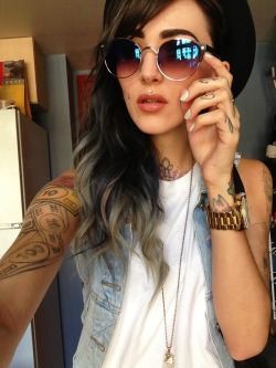 fuckyeahgirlswithtattoos:  SHAUGHNESSY KEELY