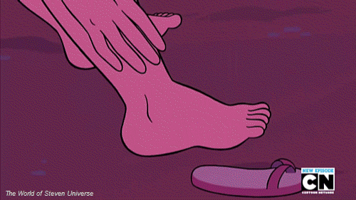 *is super uncomfortable about the sexualization of Stevonnie*