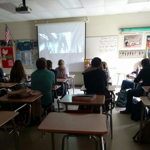 pxnkrocknerd: IM YELLING MY DAD IS SHOWING THE ROGUE ONE TRAILER TO ONE OF HIS CLASSES