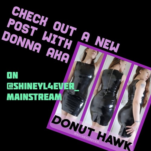 @donut_hawk Right now on @shineyl4ever_mainstream ▪️ ▪️ #shinyl4ever #shinyleggingslover #shinyskirt