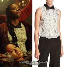 blacklightningfashion:  Who: Nafessa Williams as Anissa PierceWhat: Alice + Olivia Manie Floral Embellished Top - Sold OutWhere: Black Lightning | 1x04 Black Jesus