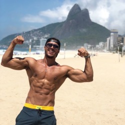 diegorbarros: RIO 🔥  Sun god.