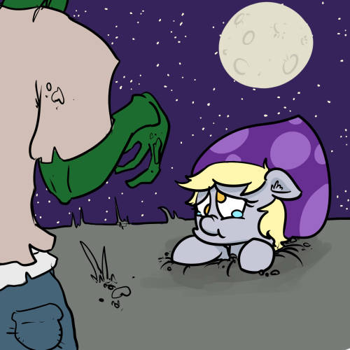 paperderp:  Derpy as a Plants VS Zombies Scaredy Shroom I requested this m8 to do  D'awww, preshus babbuh~! ;w; <333