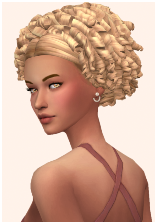 Rosanna HairI love the new hairs that we had with the new patch. I made this version for my gameplay