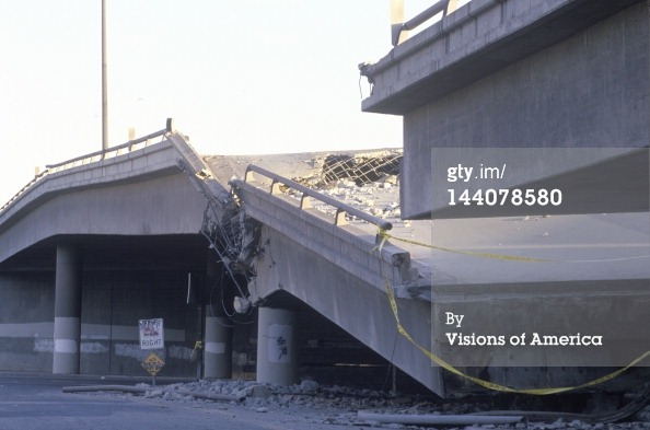 gettyimagesarchive:  20 years ago today the Northridge Earthquake struck Los Angeles