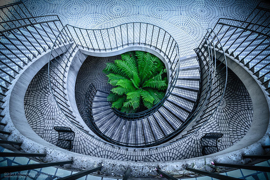 cubebreaker:  These spiral staircase photographs show how design styles differ both