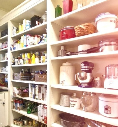 Dallas Craftsman KitchenA Sizable Image Of An Arts And Crafts L-shaped Kitchen Pantry Without An Island