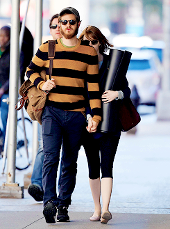 andrewgarfield-daily:  Andrew Garfield and Emma Stone out and about in New York City