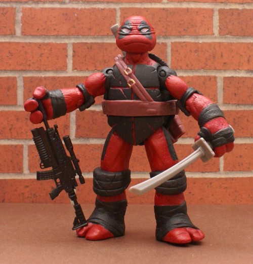 goose360:  TMNT Deadpool This and more of my work on Facebook at Fourth and Goal Customs https://www.facebook.com/pages/Fourth-Goal-Customs/276985807004 Like the page, make me feel good about myself.
